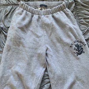 RARE Super Amazing Brandy Melville Rosa Sweatpants